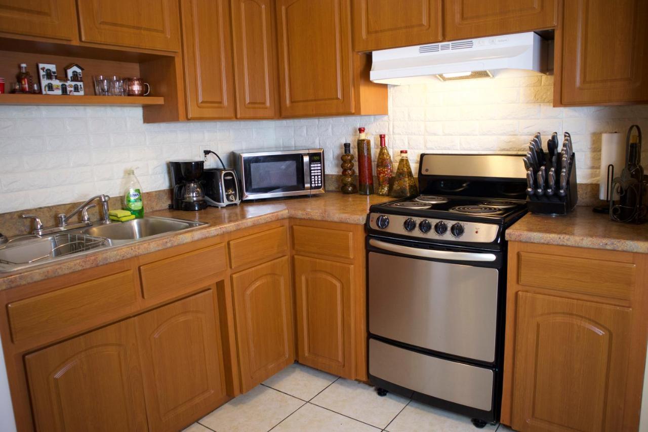 Great Location Near Downtown & Airport Villa Тампа Екстериор снимка