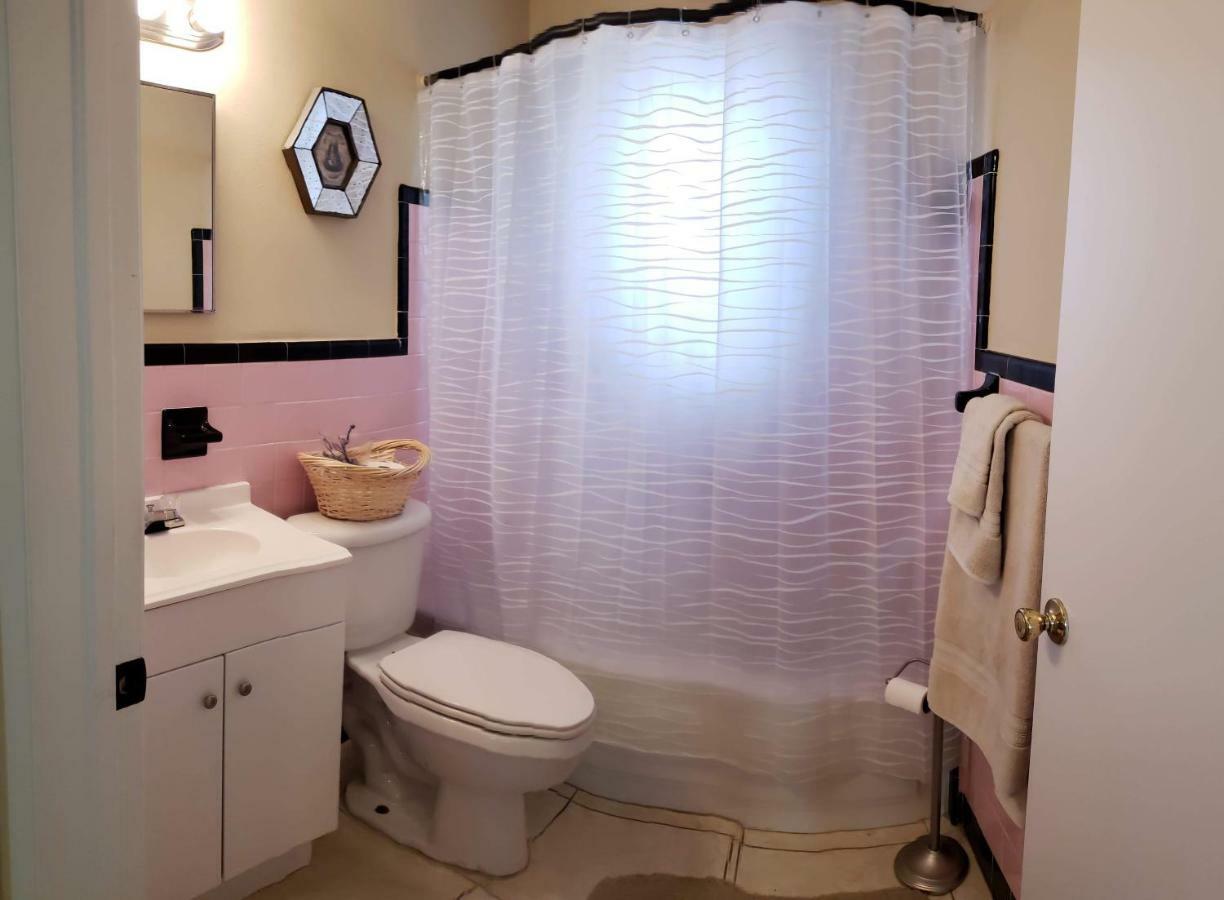 Great Location Near Downtown & Airport Villa Тампа Екстериор снимка